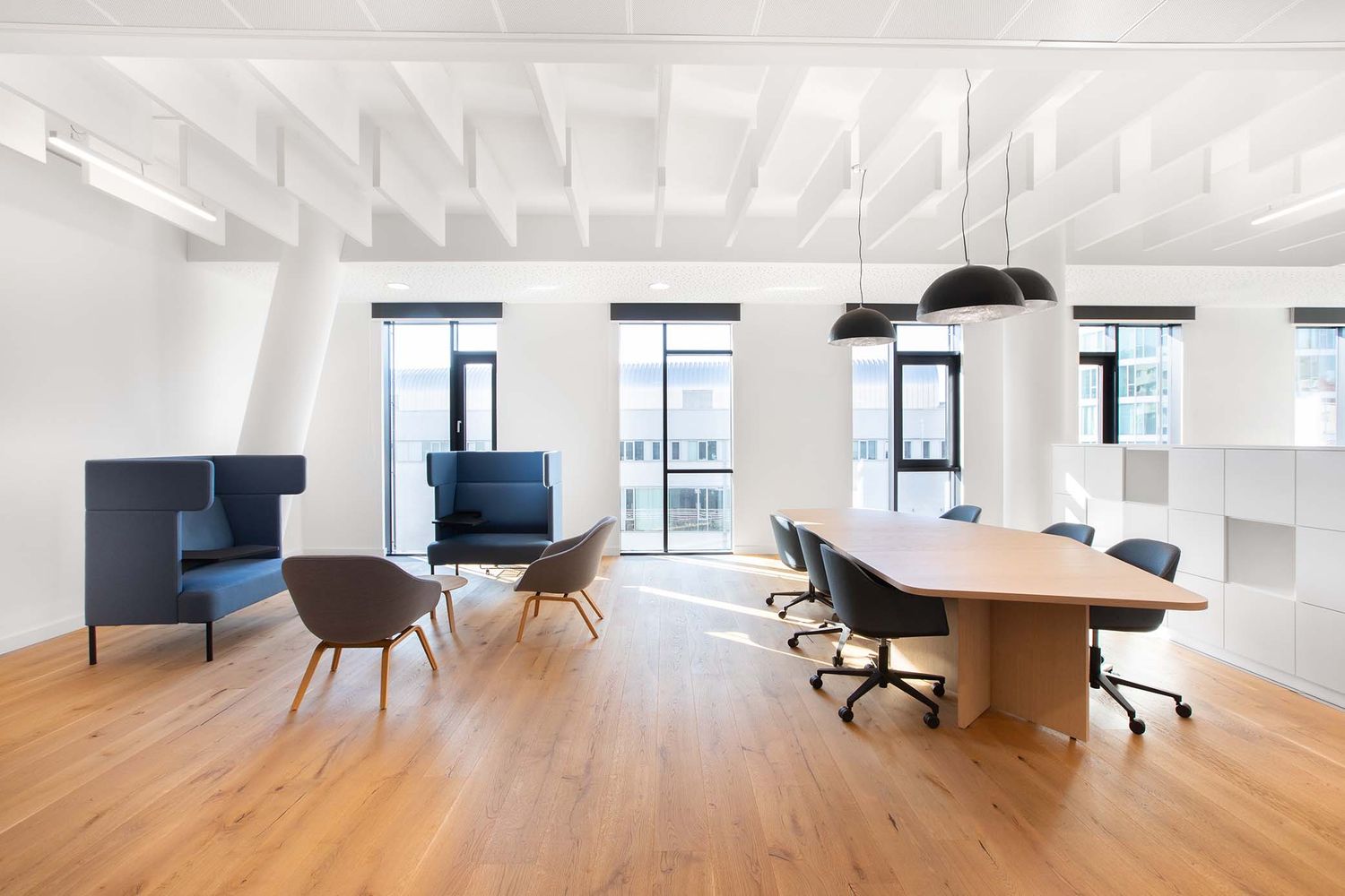 All-inclusive access to professional office space for 10 persons in West Allis